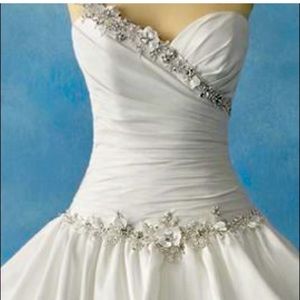 Alfred Angelo Disney Princess Tiana Wedding Gown
